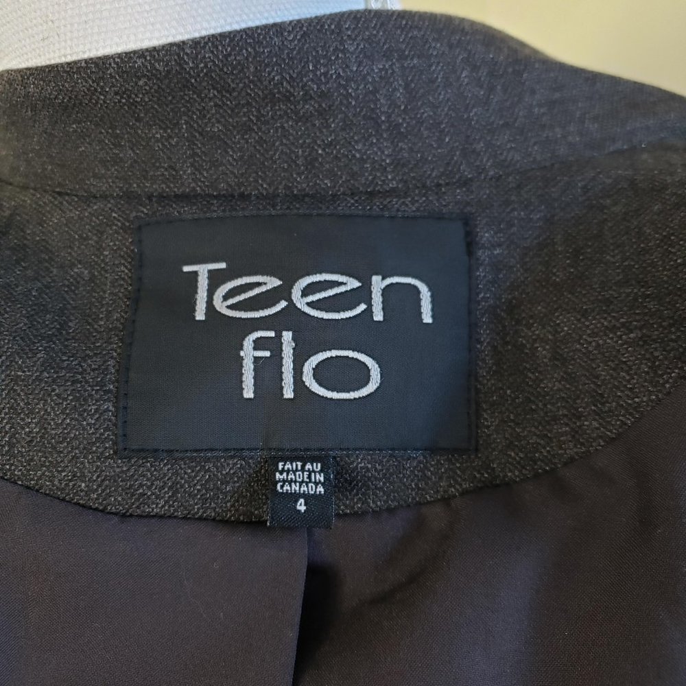 Teenflo Three Button Single-Breasted Blaze Gray Size 4 - Picture 7 of 9